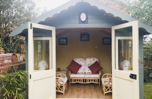 East Runton Cottage | Idylic location a 10 minute stroll from East Runton's beautiful sandy beach