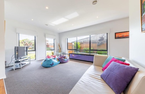 Torquay House | Idyllic 3BR Holiday Retreat Perfect for Families