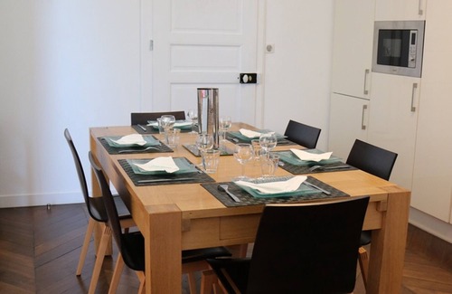 Romeries Cottage | Idyllic 90m² Ground-Floor Cottage with Private Garden, Terrace & Modern Amenities in Romeries