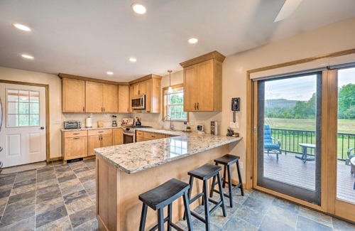 East Randolph House | Idyllic Barre Getaway about 15 Mi to Ski Area!