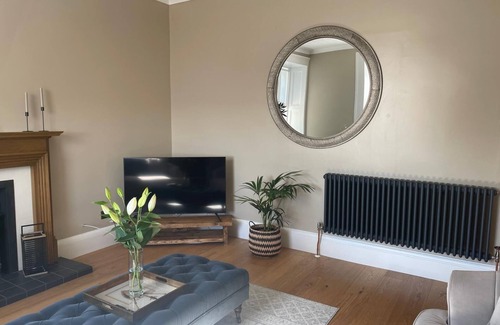 Port Bannatyne Cottage | Idyllic Cottage with panoramic sea views on the Isle of Bute.