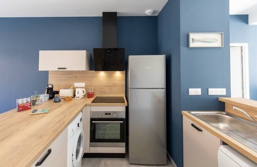 Hourtin-Plage House | Idyllic" new house Ocean and forest 3mn walk away