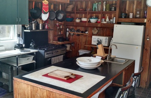 Town of Hebron House | Idyllic/Secluded Former Farm with 4 Guests Houses in Hebron Valley
