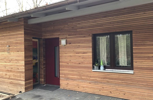 Ebersdorf bei Coburg House | Idyllisches Ferienhäuschen in Ruhiger Lage am Waldesrand