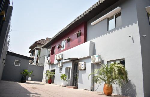 Mushin House | Ifycious Lodge