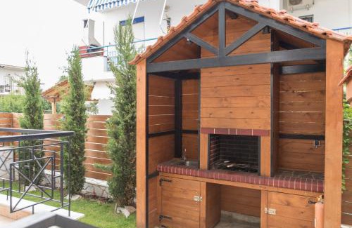 Paralia Ofryniou Apartment | Ikies Luxury Apartments