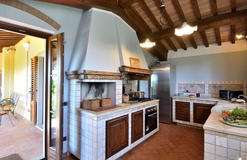 Castroncello Villa | Il Bel Laghetto, Castiglion Fiorentino, Arezzo and Cortona