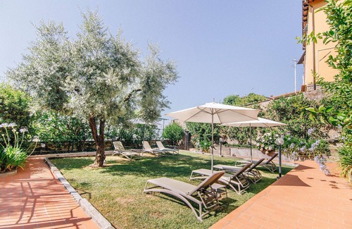 Uzzano Apartment | Il Borgo degli Agrumi - the Cedar