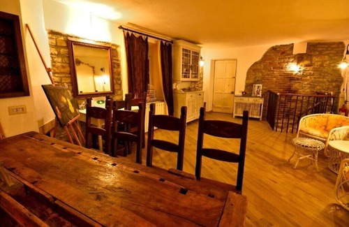 Trisobbio House | Il Borgo del Castello Large Double Room Tulip