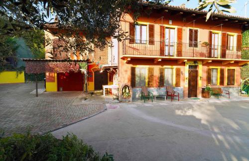 Santo Stefano Roero House | Il Casale Del Roero