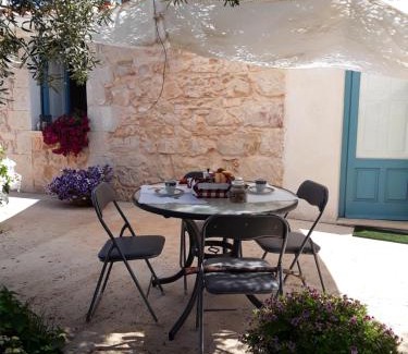 Cava dʼAliga House | Il Casalino