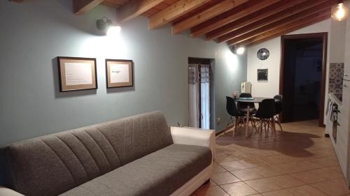Verolanuova House | Il Fante di Picche