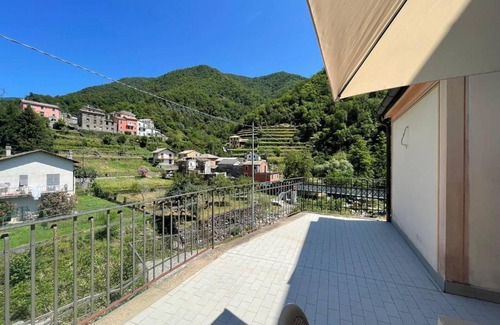 Lorsica Apartment | Il Fiume by Holiday World