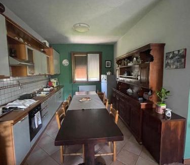 Pontirolo Nuovo House | Il giardino di Emilia - Intero appartamento in villa con giardino privato e piscina estiva