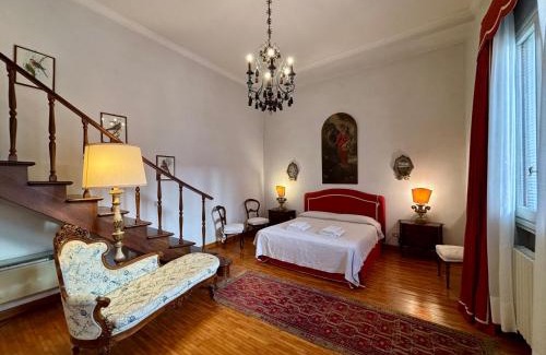 Dorsoduro Apartment | Il giardino segreto di Monty Don sul Canal Grande