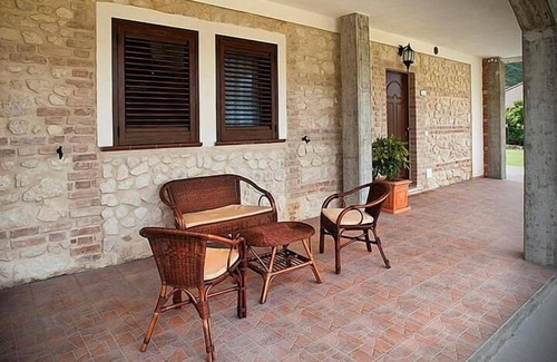 Pettorano sul Gizio Apartment | Il Poggio Dei Pettirossi