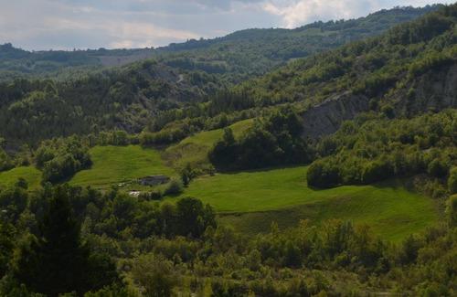 Bonzeto Apartment | IL RIFUGIO is a newly designed space, for walkers, cyclists and travelers.