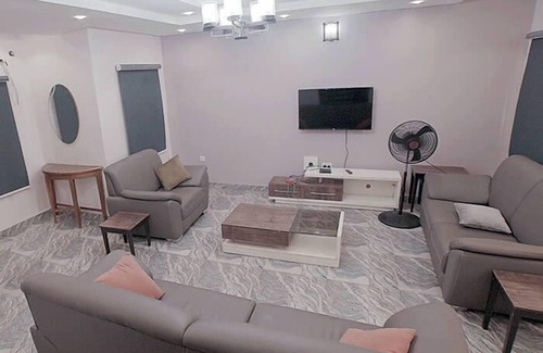 Apomu Apartment | Ilaji Apartments