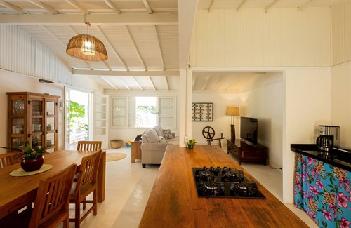 Praia Grande House | Ilhabela Studios