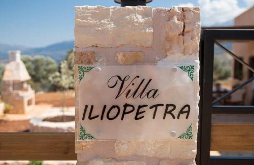 Katochori Villa | Iliopetra Villa