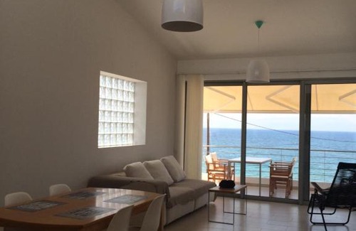 Elea Apartment | ILIOS H&E house