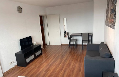 Karlsruhe Apartment | Im 13. Stock