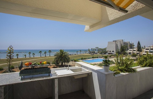 Oroklini Apartment | Imagine You and Your Family Renting this Perfect Holiday Apartment minutes from the beach