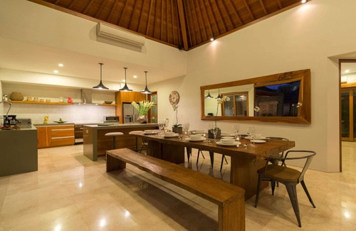 Drupadi Villa | Imagine Your Family Renting a Luxury Holiday Villa Close to Seminyak’s Main Attractions