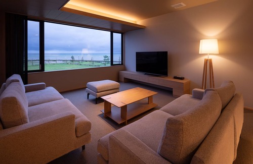 Himi Hotel | Imigre