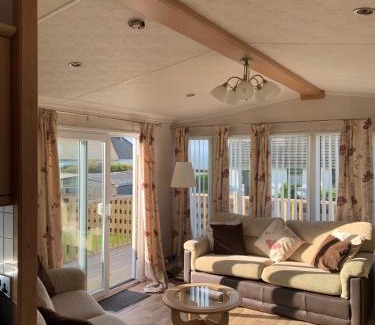 Monreith House | Immaculate 2-Bed Lodge in Monreith