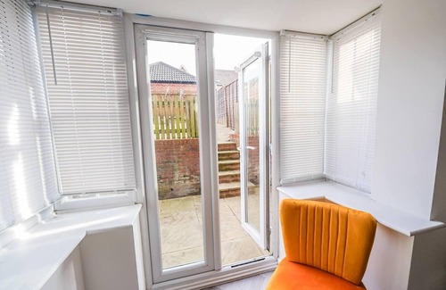 Seisdon House | Immaculate 4-Bed House in Kings Norton