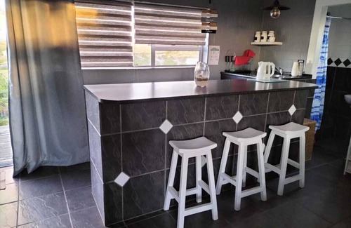 Kraaifontein Apartment | Impeccable 1-Bed Apartment in Cape Town