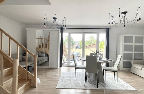 Albesti House | Impeccable 2-Bed House in Albești