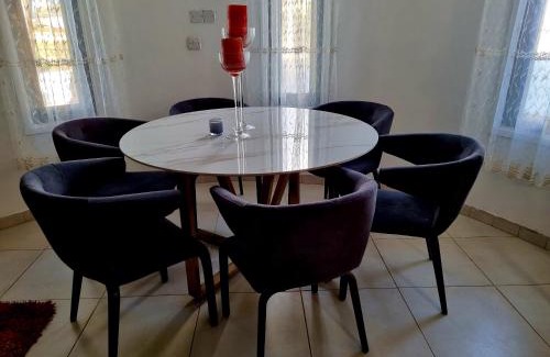 Lakatamia Villa | Impeccable 3-Bed Villa in Nicosia