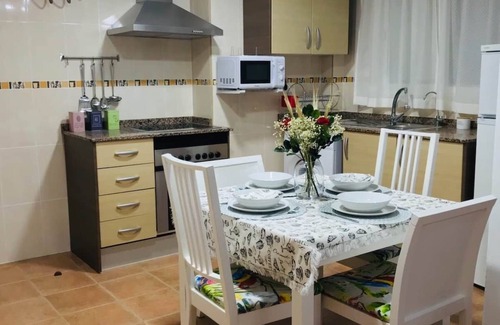 Port de Sagunt Apartment | Impeccable 3-Bed Apartment in Puerto de Sagunto