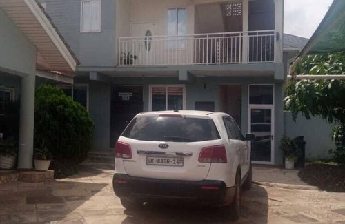 Ogbodjo House | Impeccable Comfortable One Bed Apartment in Accra