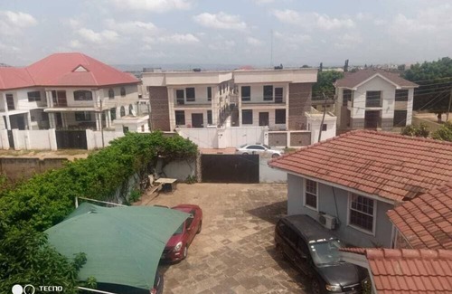 Ogbodjo House | Impeccable Comfortable One Bed Apartment in Accra