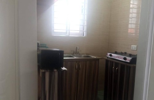 Ogbodjo House | Impeccable Comfortable One Bed Apartment in Accra