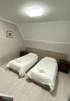 Parakar Hotel | Imperial Palace Hotel EVN
