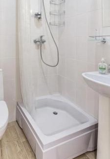 Parakar Hotel | Imperial Palace Hotel EVN