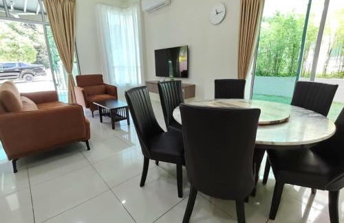 Kampung Bakau House | IMPIAN STAY #1 #15pax Semi Bungalow House半独立別墅
