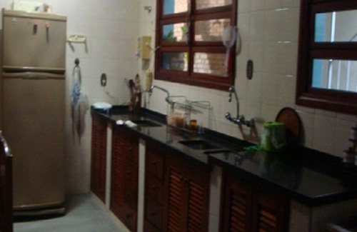 Praia de Barequecaba House | Imposing House, Pool with Hydro, 5Q (3 with A/C), 6 bathrooms, barbecue.