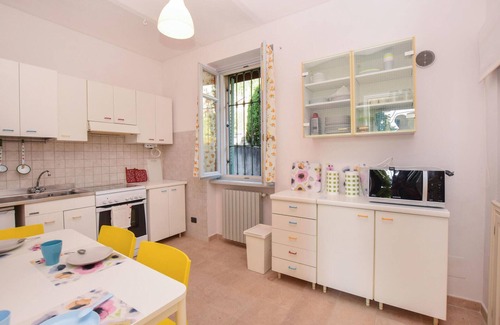 Monforte d'Alba House | In beautiful Piedmont welcomes you this cozy vacation apartment.