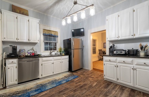East Durham House | In City, Airy Cheerful Bungalow Homey, Fire Pit
