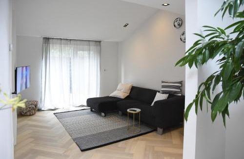 Heiloo House | In de bocht