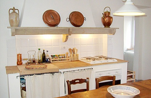Montiano Apartment | In lovely hilltop village near the sea spacious panoramic house with 2 terraces