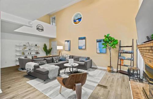 Massanutten Apartment | In Resort Game Room - The Play House 5BR