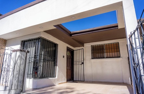 Mexicali Apartment | In the best area. Comfortable and original apartment with 80s theme