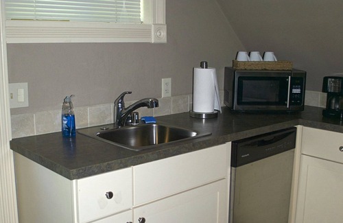 Fayetteville Apartment | In The Center Of It All !