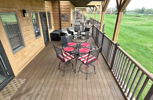 Arkdale Condo | In the Heart of Northern Bay Condo Community